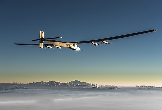 Ve Solar Impulse Büyük Okyanus'u da Geçti