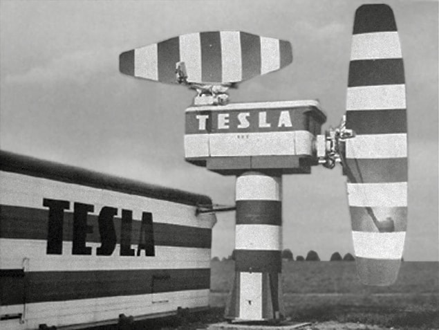 12. Americans asked Edison for help to be able to detect German submarines. Tesla's idea about using energy waves for this purpose were objected to strongly by Edison. This objection is the exact reason why the device we call "radar" was invented with a delay of 25 years.