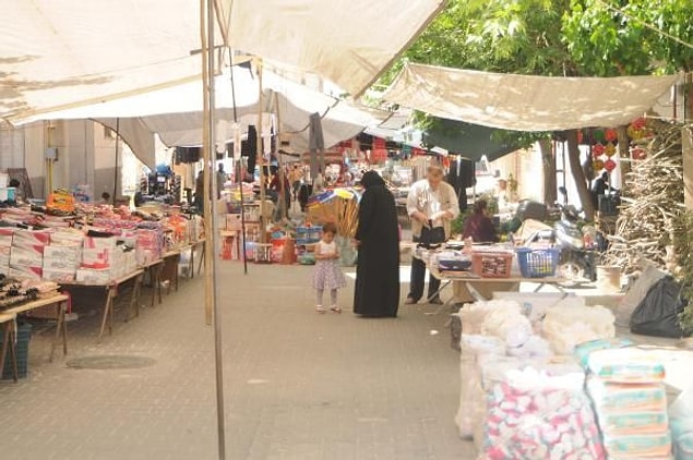 Sokaklar boş, insanlar tedirgin
