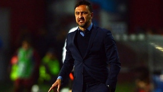 Adam Var Adam Gibi: Pereira Oyuncuları Çıkmadan Sahayı Terketmedi