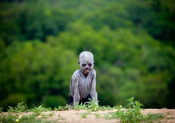 25. Сурма - Эфиопия