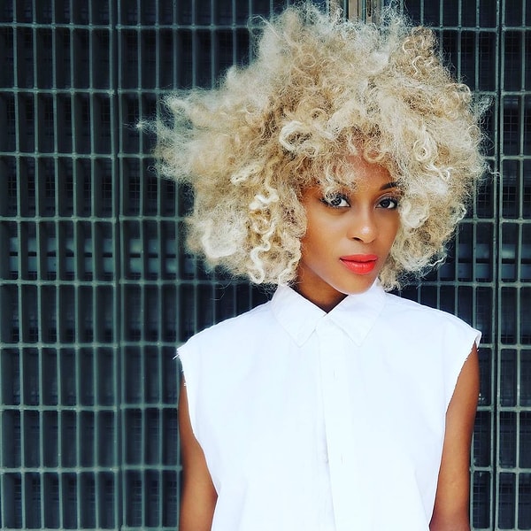 17. "Не крась волосы в светлый, если ты темнокожая"