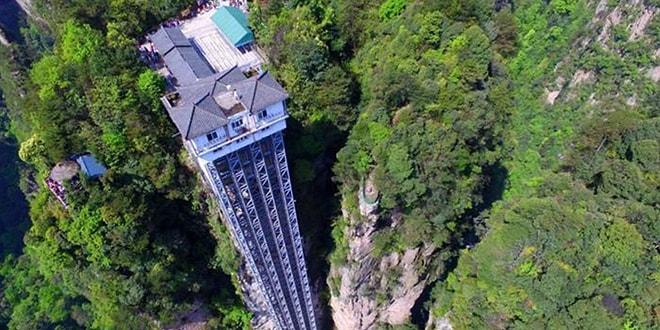 Binmesi Cesaret İsteyen Çin'deki 325 Metre Yüksekliğindeki Cam Asansör