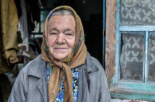 5. ...И некоторые люди до сих пор живут там