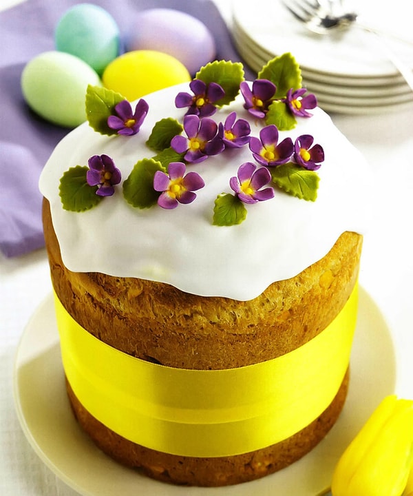 7. Цветки из марципана