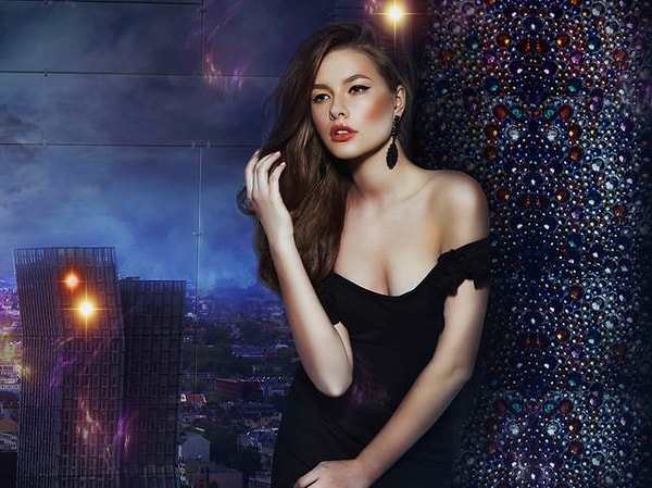 Девушка - вамп!