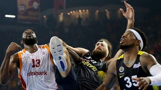 Basketbol Sevgimizin Bizi Gülümseterek Ağzımızı Kulaklarımıza Vardırdığı 10 An