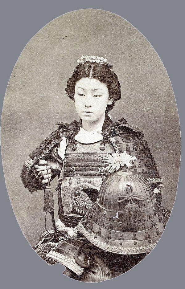 1. Japonya'da 1868 yılında yapılan Meiji restorasyonu, ülke için adeta bir dönüm noktası oldu.