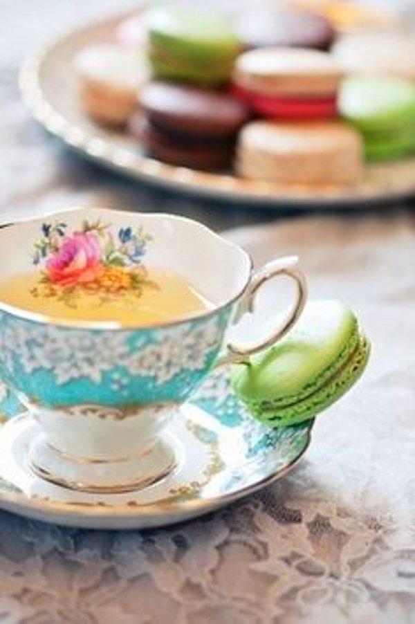 4. Çay, Avrupa kültüründe Asya kültürleri kadar fazla yer bulamamış olsa da Avrupalıların da kendine has bir çay kültürleri var.
