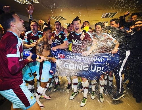 Burnley Premier Lig'e Geri Döndü