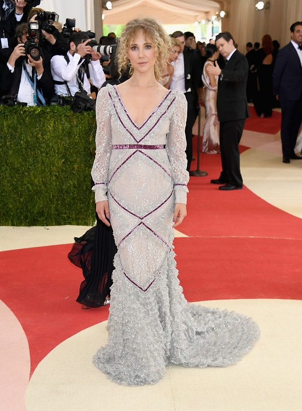 85. Джуно Темпл