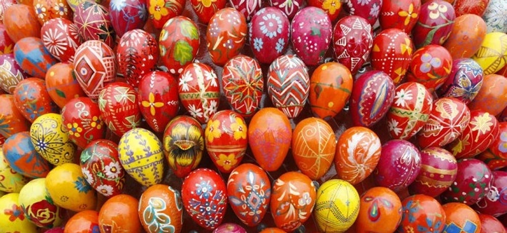 11 пасхальных фото от звезд