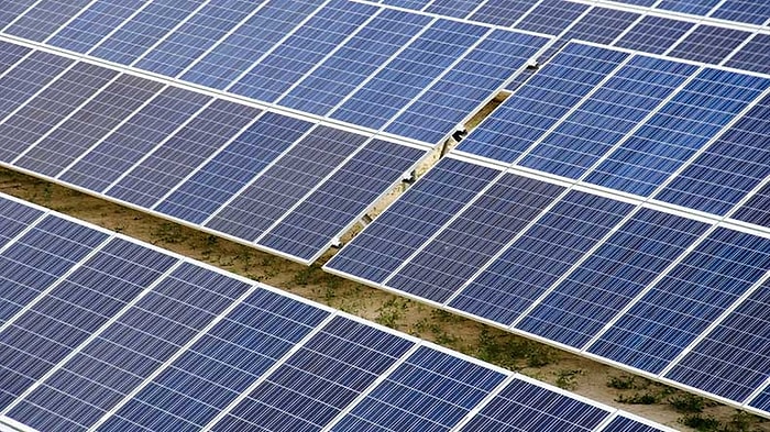 'Türkiye'nin En Büyük Güneş Santrali' Açıldı