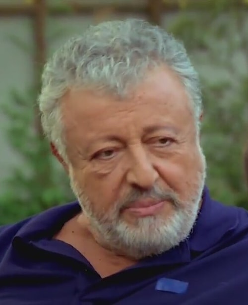 Metin Akpınar