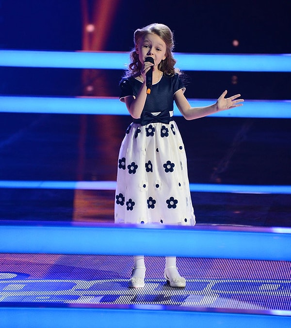 2. Самый миниатюрный участник проекта боролся за звание победителя с 7-летней Таисией Подгорной...