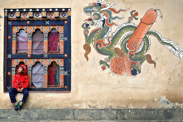 9. Бутанские фаллические фрески - Тхимпху, Бутан