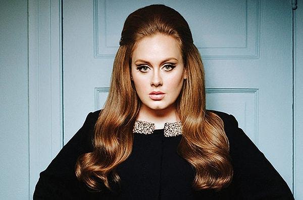 5. Adele'e laf eden taş olur! Onun da görüntüsünü eleştirdiler, Adele ise adeta laflarıyla dövdü.