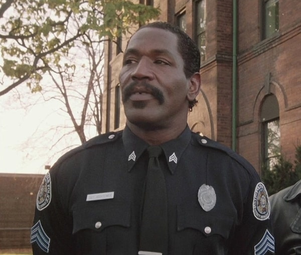 13. Бубба Смит ушел из «Полицейской академии 7» из солидарности