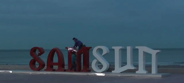 Değişik font kullanımları şık duruyor