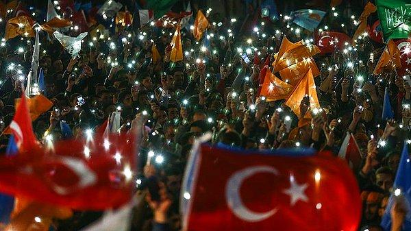 'AKP'de parti içi muhalefete yer yok'
