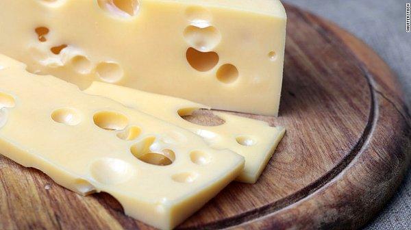 3. Her peynir çeşidinde delik olmaz, her delikli peynirin deliği kocaman olacak diye bir şart da  yoktur.