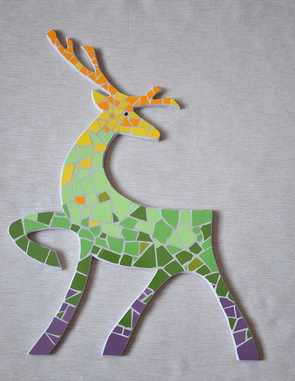 8. А также создает вот такие шедевры из мезо мозаики