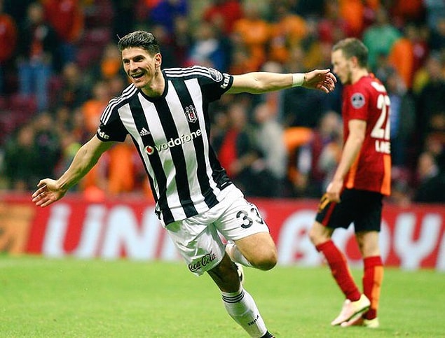 ⚽ Gol! 77' Mario Gomez