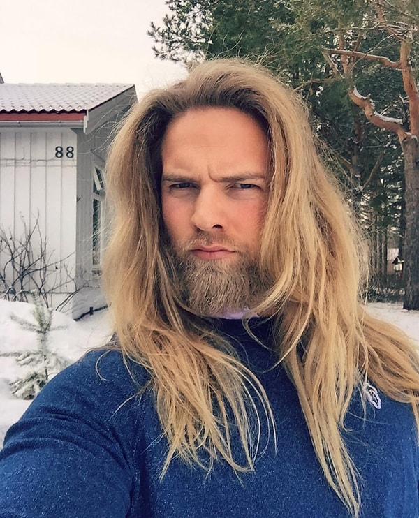 4. Последнее время о красоте и привлекательности этого парня говорит чуть ли не весь мир!