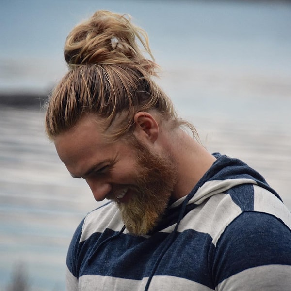 14. У некоторых не выдерживают нервы, и они заявляют, что сразу, долго не думая, готовы от него забеременеть!