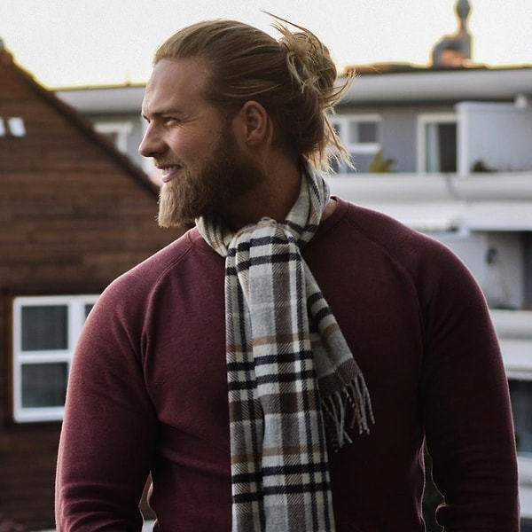 23. Пусть это будет нашим маленьким секретом.