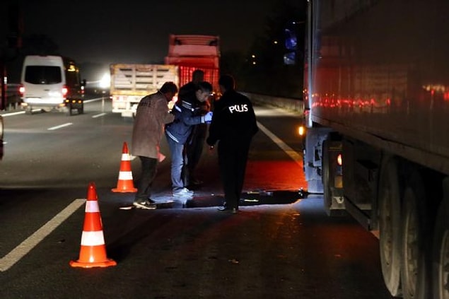 2. Vali Coş'un Korumaları, Yol Vermeyen TIR Şoförüne Doğru Ateş Açmış!