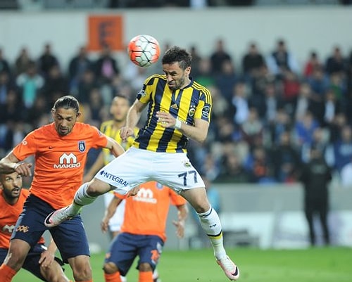 Şampiyonluk Mucizelere Kaldı! Başakşehir 2-1 Fenerbahçe