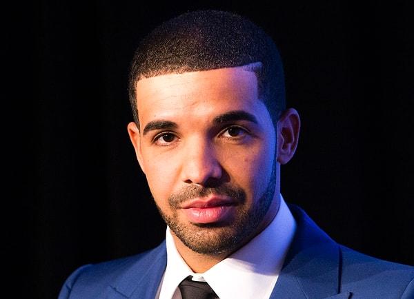 32. Drake - 7.4 Milyon Dolar