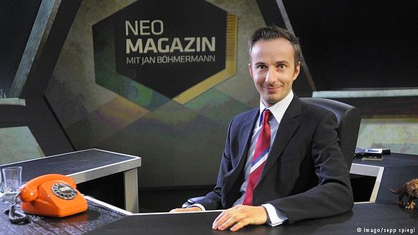 Gerekçe: Böhmermann'ın 'Erdoğan şiirine' verdiği destek