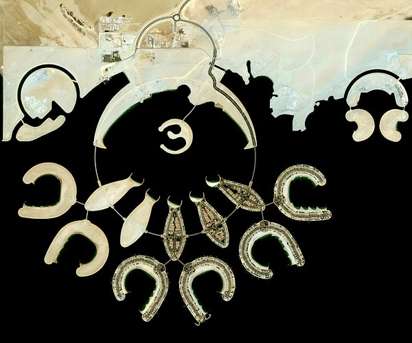 14. Дуррат-Аль-Бахрейн – Бахрейн 25°50′17″N 50°36′18″E