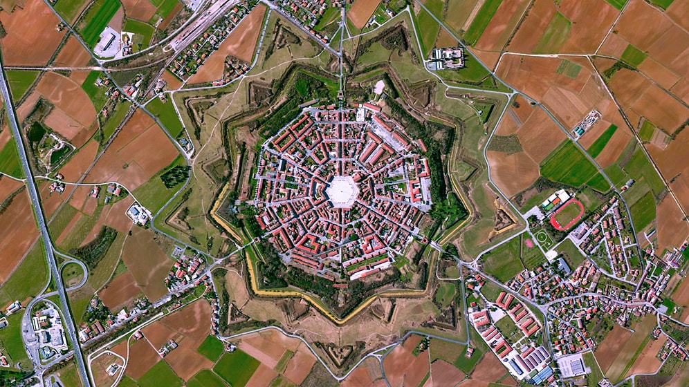 20 феноменальных снимков, позволяющих взглянуть на мир с высоты птичьего полета