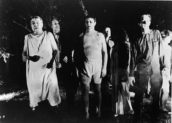5. George Romero'nun ilk zombi filmi Night of the Living Dead(Yaşayan Ölülerin Gecesi) 1968'de gösterildi.