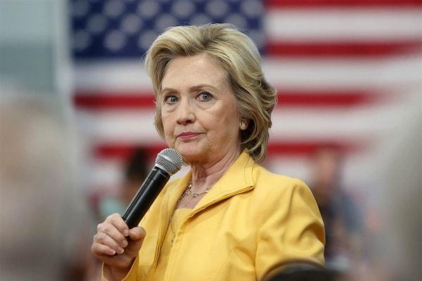 Clinton delege sayısını 2 bin 239'a çıkarttı