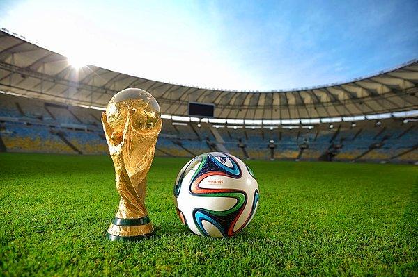 Yeni formatla turnuvaya ev sahipliği yapacak ülkeyi FIFA'ya bağlı 209 ülkenin oyları belirleyecek