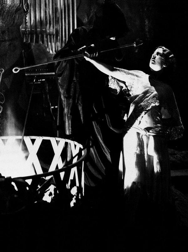 15. İlk 'sesli' korku filmi The Terror, 1928'de gösterildi.