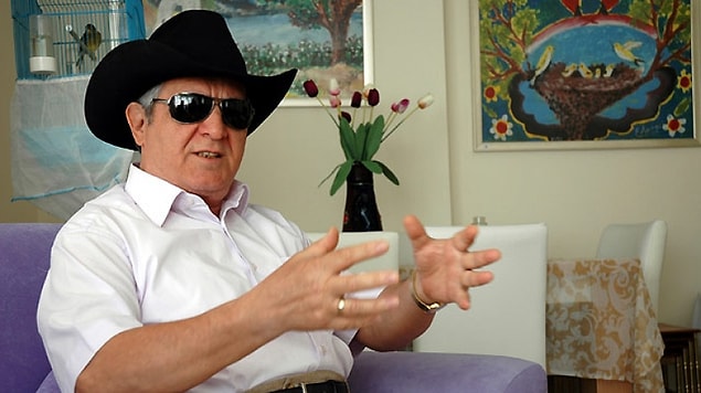 "Evde engelli birisi varsa, ona kesinlikle 'sen yapamazsın', 'sen kırarsın' diyerek engel olunmamalı"