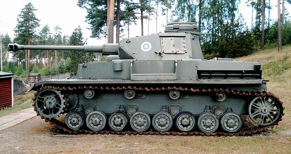 9. Panzerkampfwagen IV