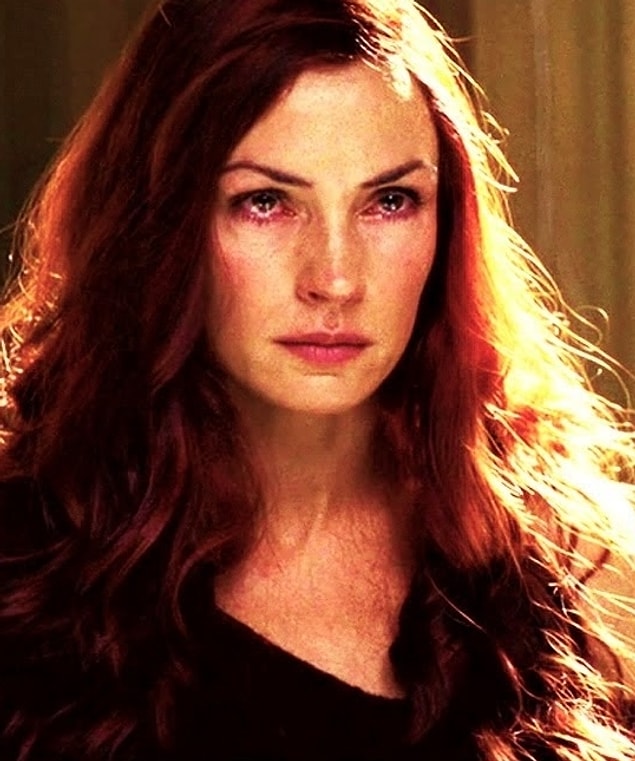 2. Jean Grey (Famke Janssen) / Defne Kayalar