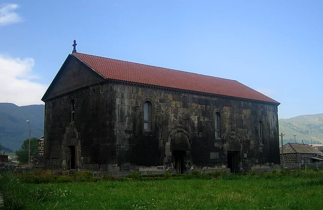 Церковь Святого Креста, Апаран, Армения / Дата основания: 390-е.