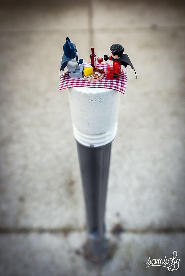 5. Ужин Бетмена и Супермена