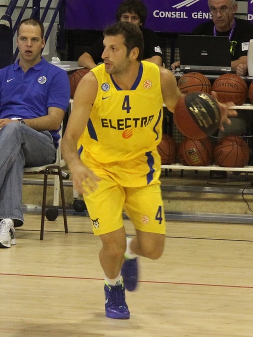 Final Four'da en fazla yer alan oyuncu: Dokuzar kez Theodoros Papaloukas ve Victor Khryapa