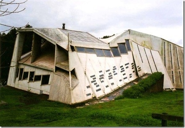 3. Ломаный дом Errante Guest House в Чили