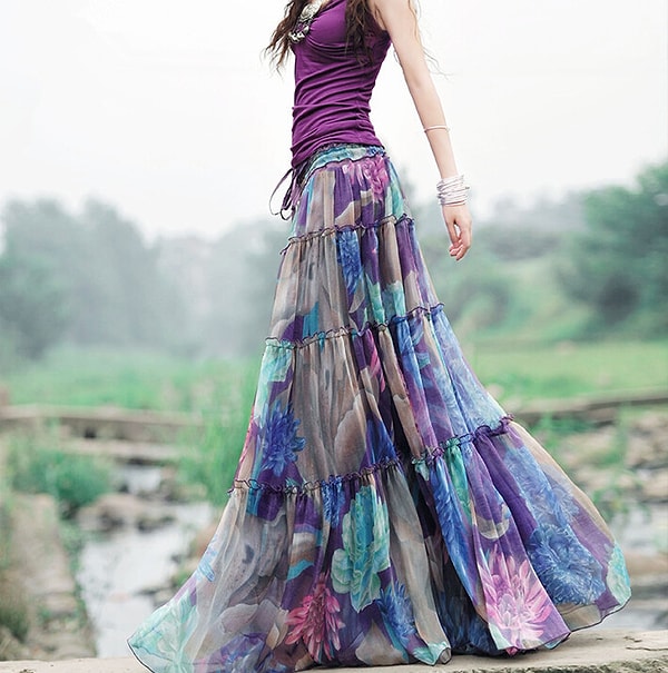 16. Эта радужная юбка напоминает павлиний хвост