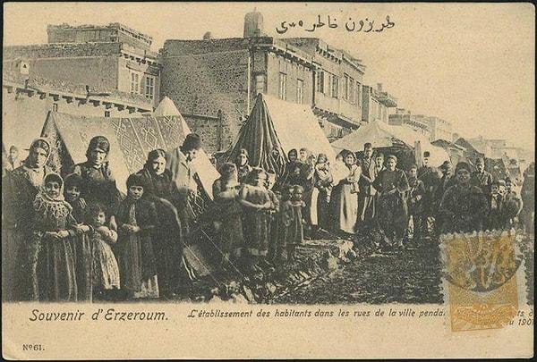 25. ERZURUM - Deprem sonrası çadırlara sığınmış halk, 1901