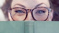 Gözlük ya da Lens Fark Etmez: Gözleri Bozuk Olan Herkesin Çok İyi Bildiği 23 Zorlu Durum